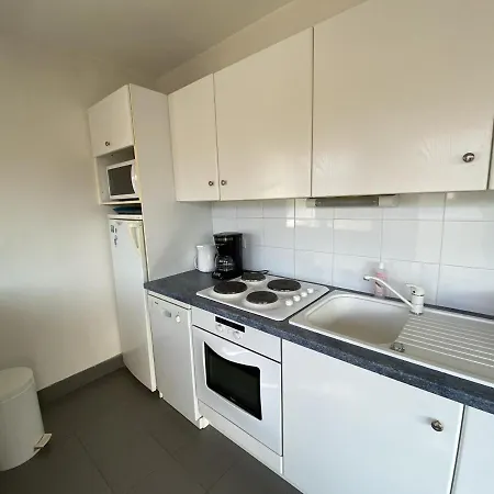 T2 Avec Terrasse Sud, Acces Et Parking Securise A - Fr-1-374-85 Апартаменты *